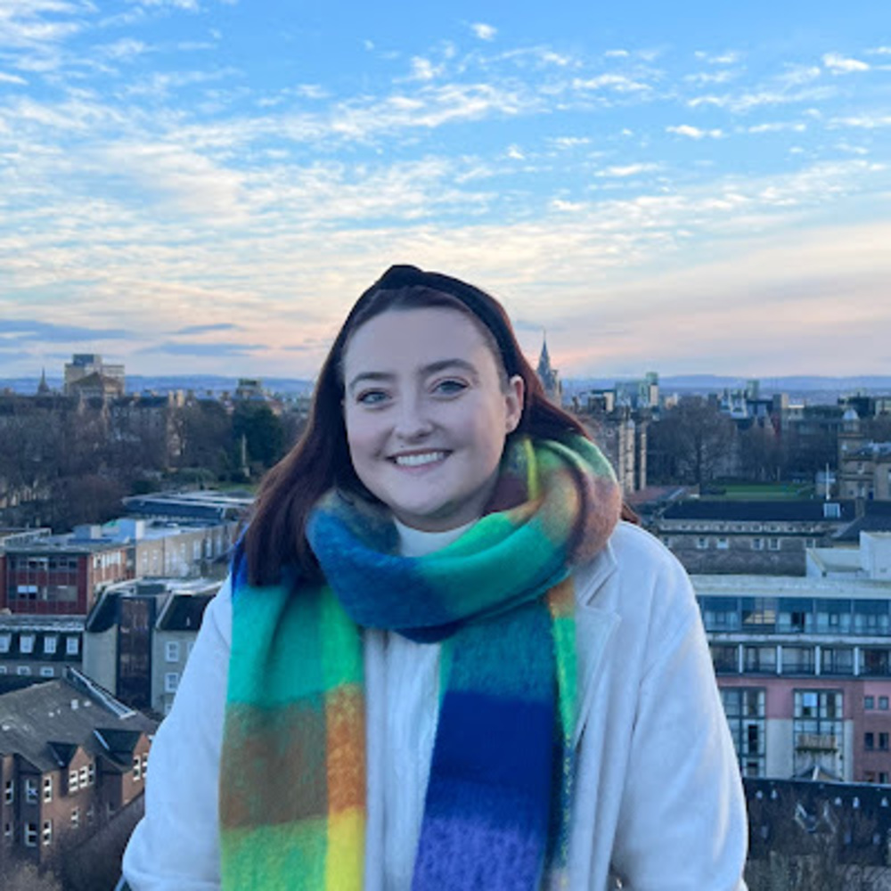 Meet your Posher, Maria
